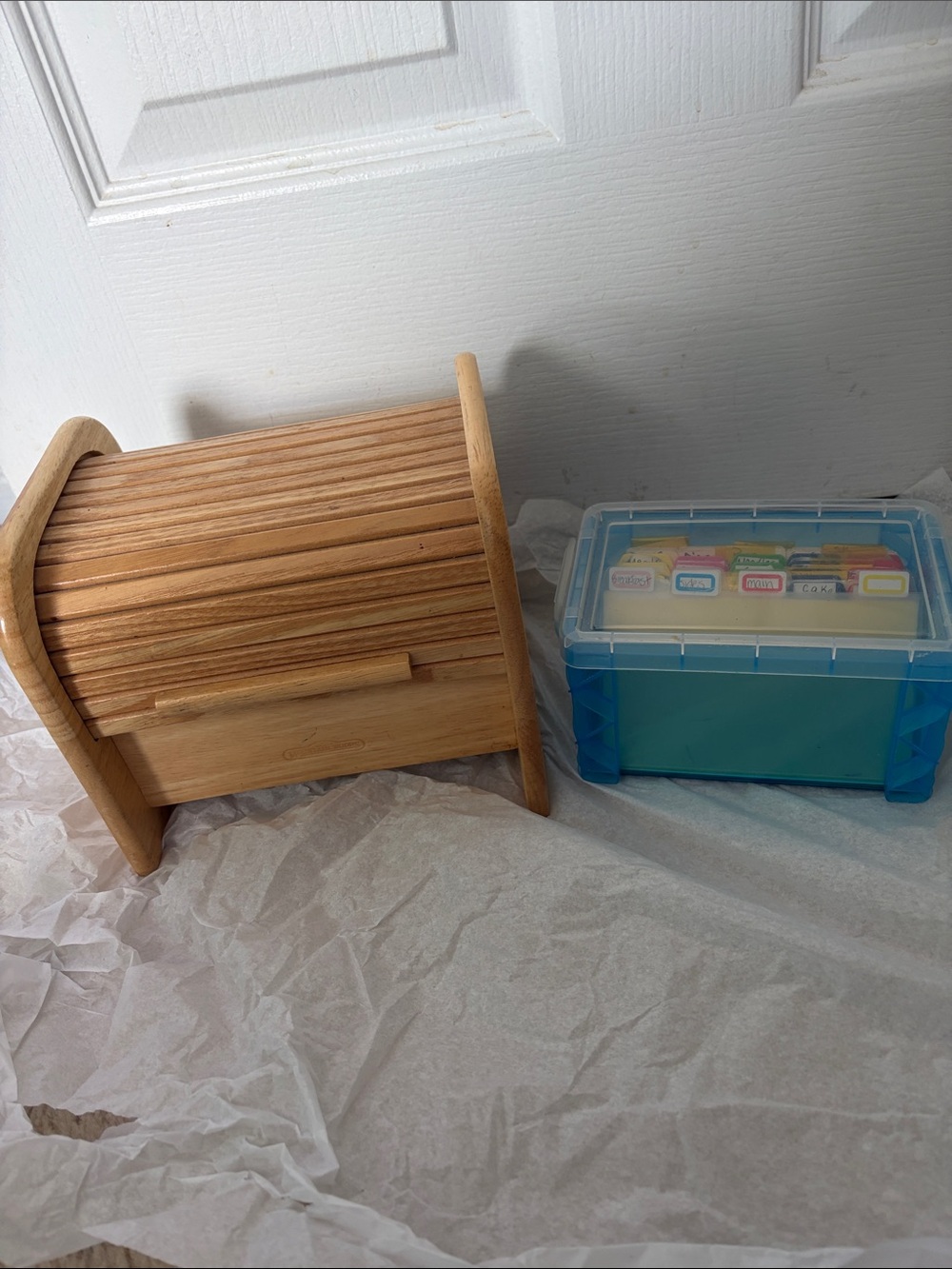 Wooden Roll-Top recipe Box - Natural Wood AND plastic box